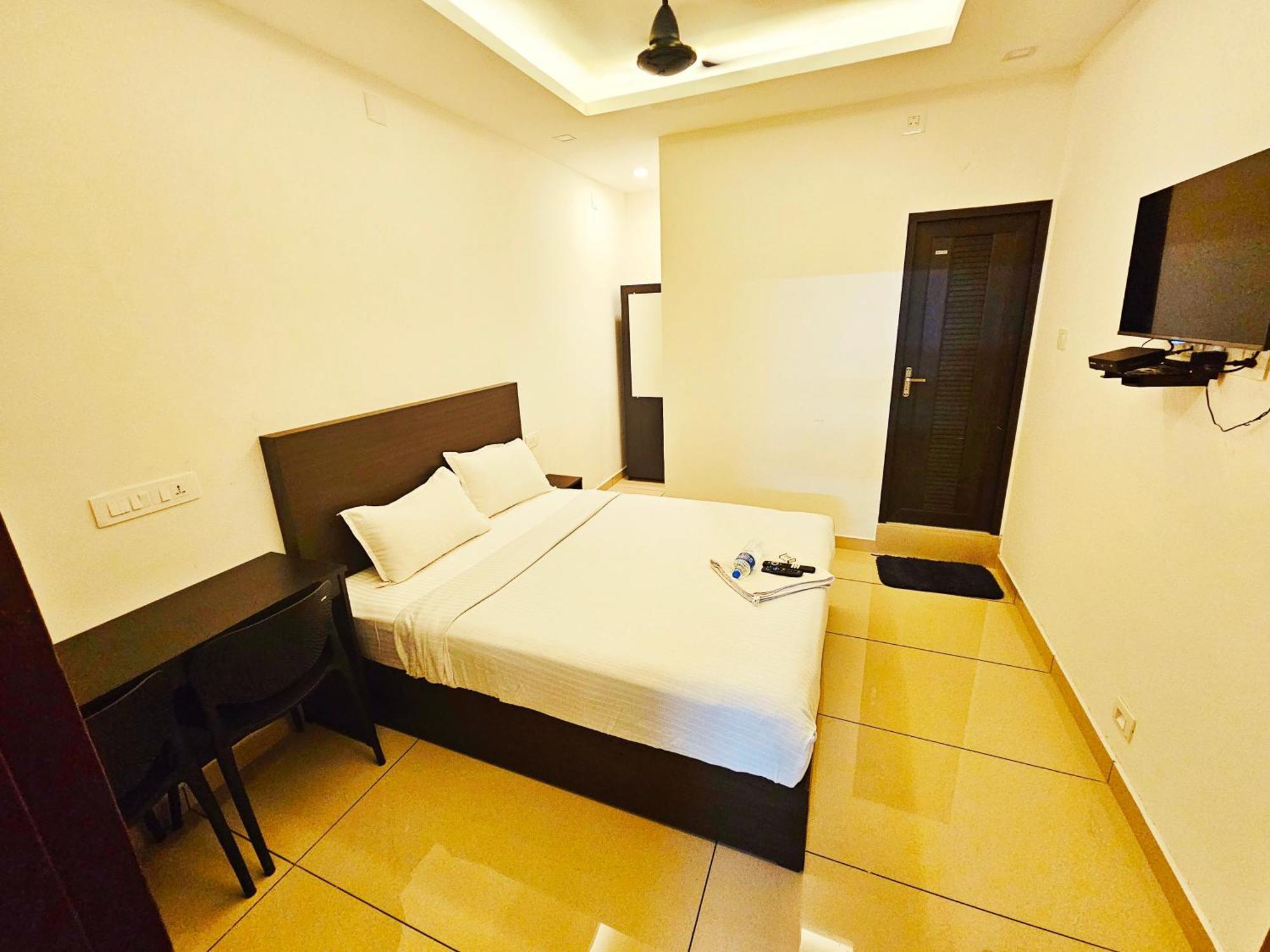 فندق Apsara Residency Perintalmanna المظهر الخارجي الصورة