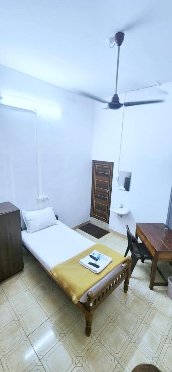 فندق Apsara Residency Perintalmanna الغرفة الصورة