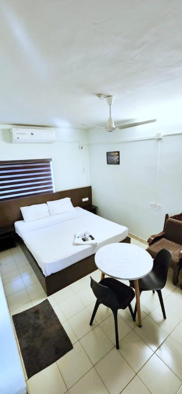 فندق Apsara Residency Perintalmanna المظهر الخارجي الصورة