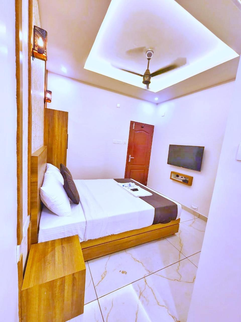 فندق Apsara Residency Perintalmanna المظهر الخارجي الصورة